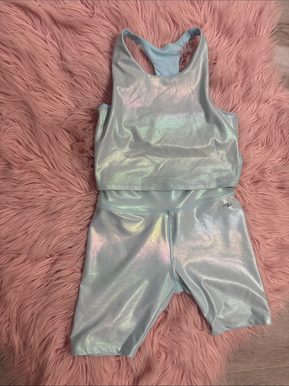 Athletic Works Iridescent Light Blue Girls Crop Top & Bike Shorts